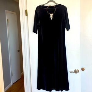 Ralph Lauren velvet black dress. Size L. Perfect conditioner